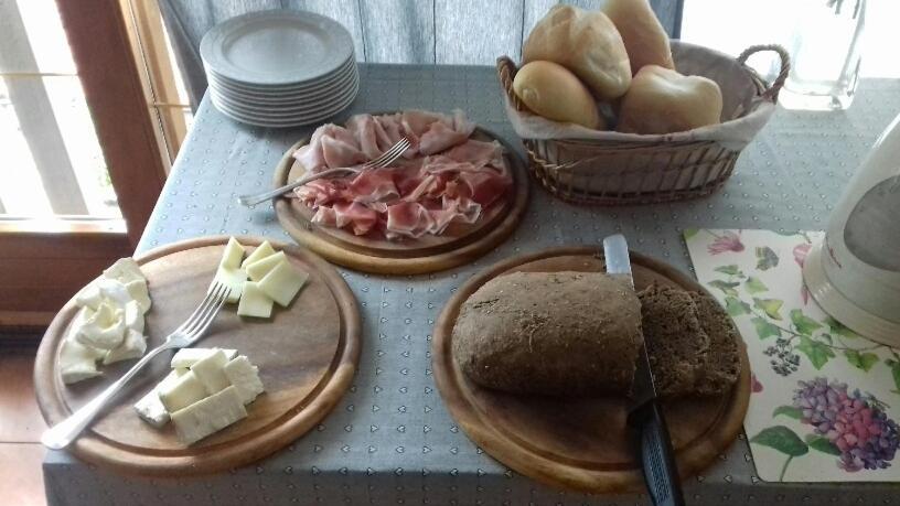 B&B Il Santo Pellegrino Adrara San Rocco エクステリア 写真